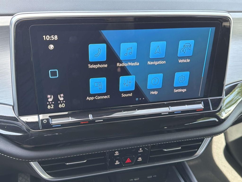 2025 Volkswagen Atlas Cross Sport 2.0T SE w/Technology