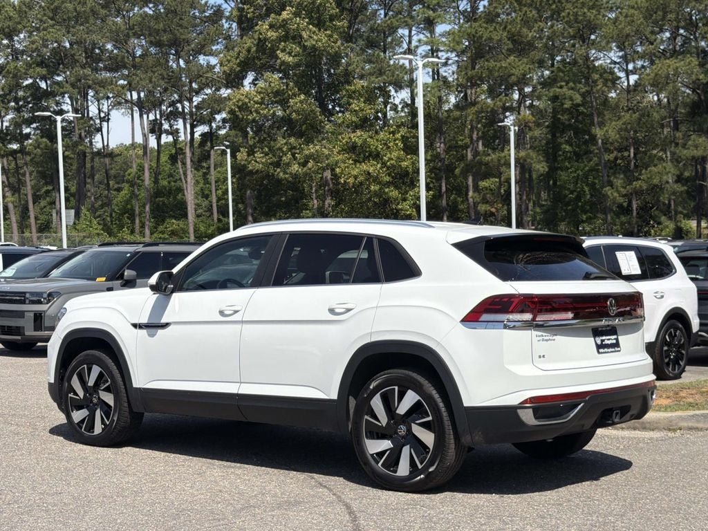 2025 Volkswagen Atlas Cross Sport 2.0T SE w/Technology