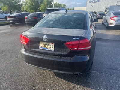 2014 Volkswagen Passat V6 SE w/Sunroof