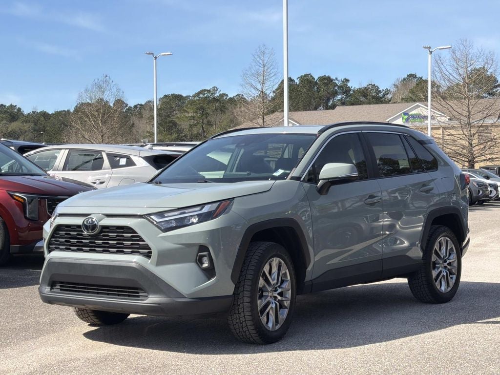 2023 Toyota RAV4 XLE Premium