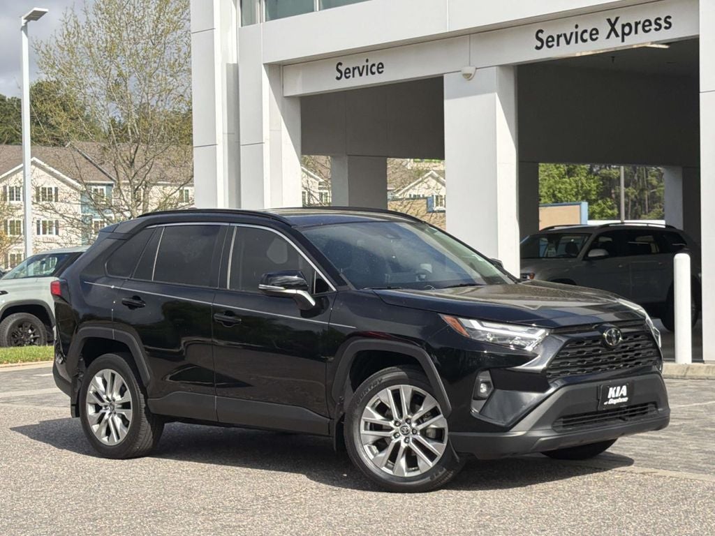 2024 Toyota RAV4 XLE Premium