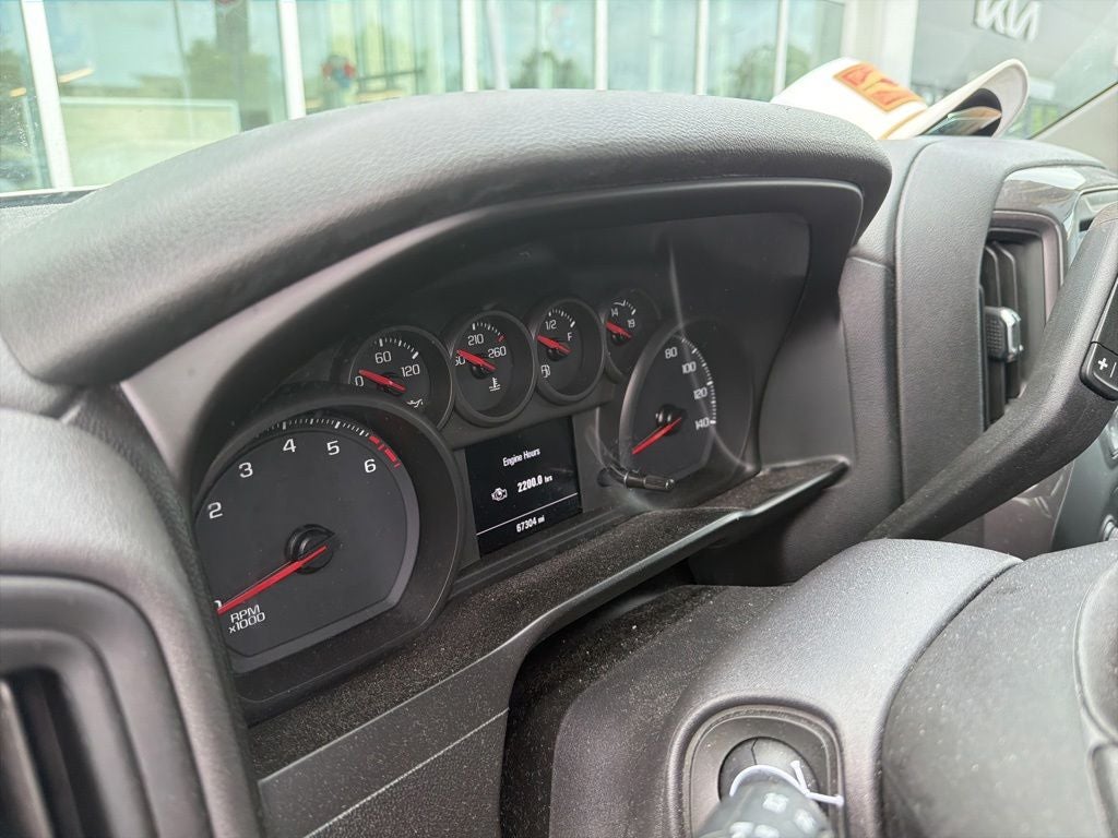 2020 Chevrolet Silverado 1500 Custom