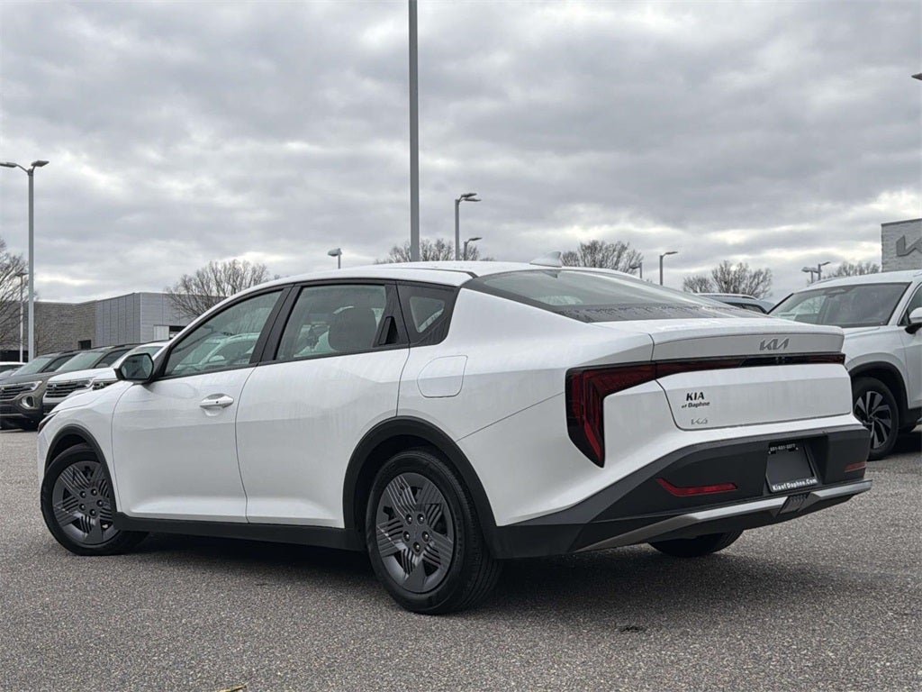 2025 Kia K4 LX
