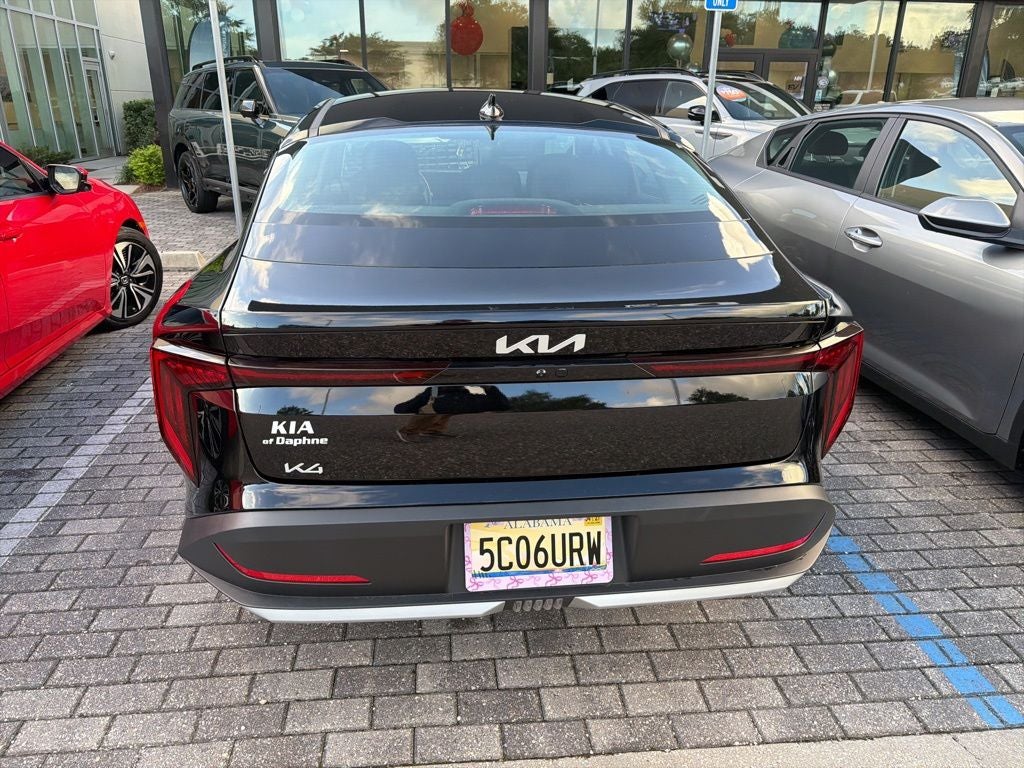 2026 Kia K4 LXS
