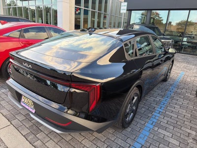 2026 Kia K4 LXS