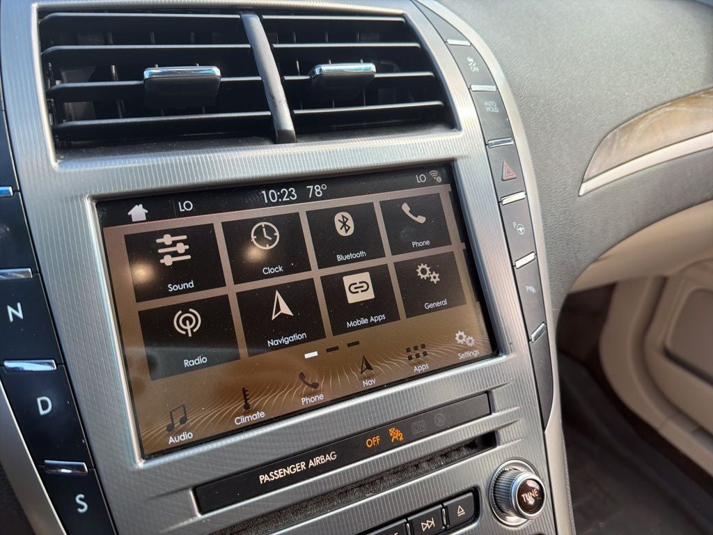 2017 Lincoln MKZ Reserve