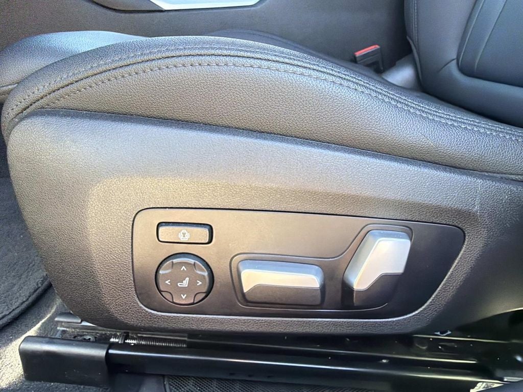 2021 BMW 3 Series 330i