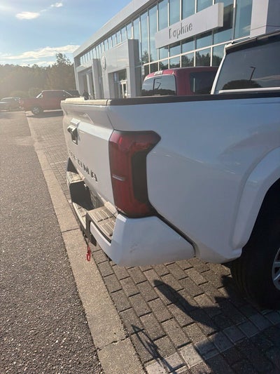 2025 Toyota Tacoma SR5