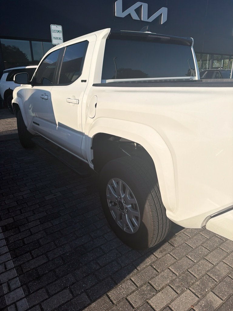 2025 Toyota Tacoma SR5