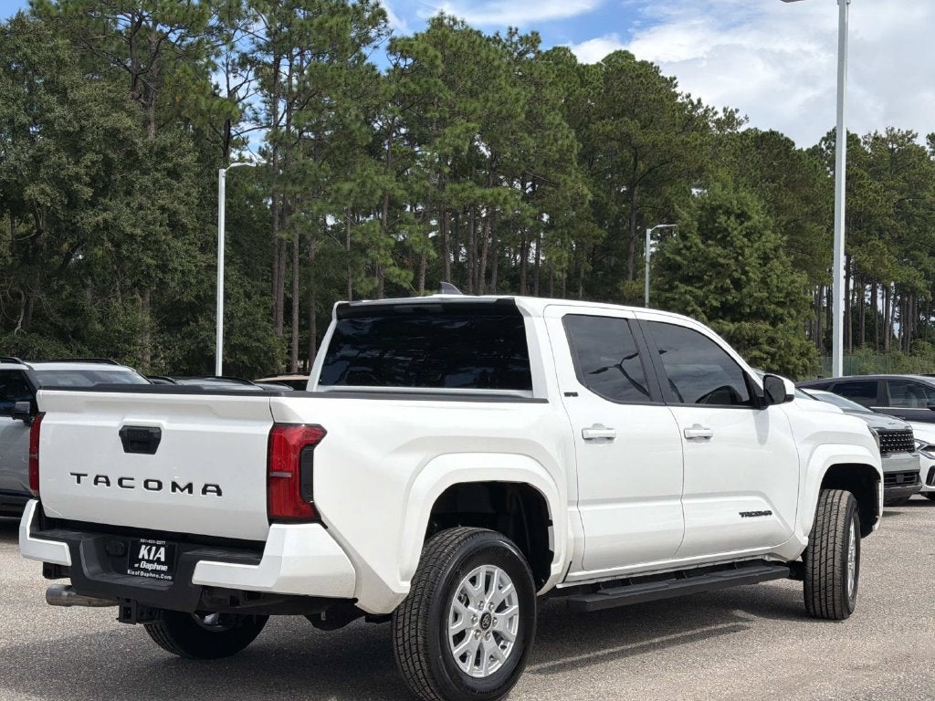 2025 Toyota Tacoma SR5