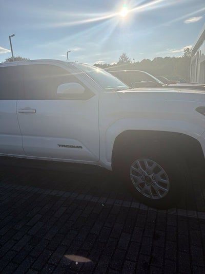 2025 Toyota Tacoma SR5