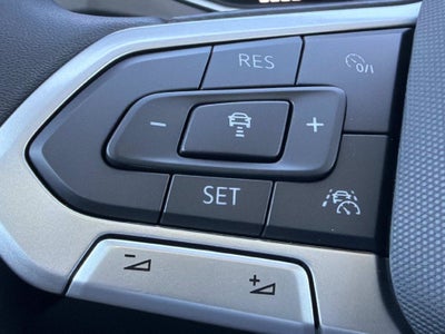 2027 Volkswagen Taos 1.5T SE Black