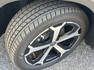 2026 Volkswagen Taos 1.5T SEL