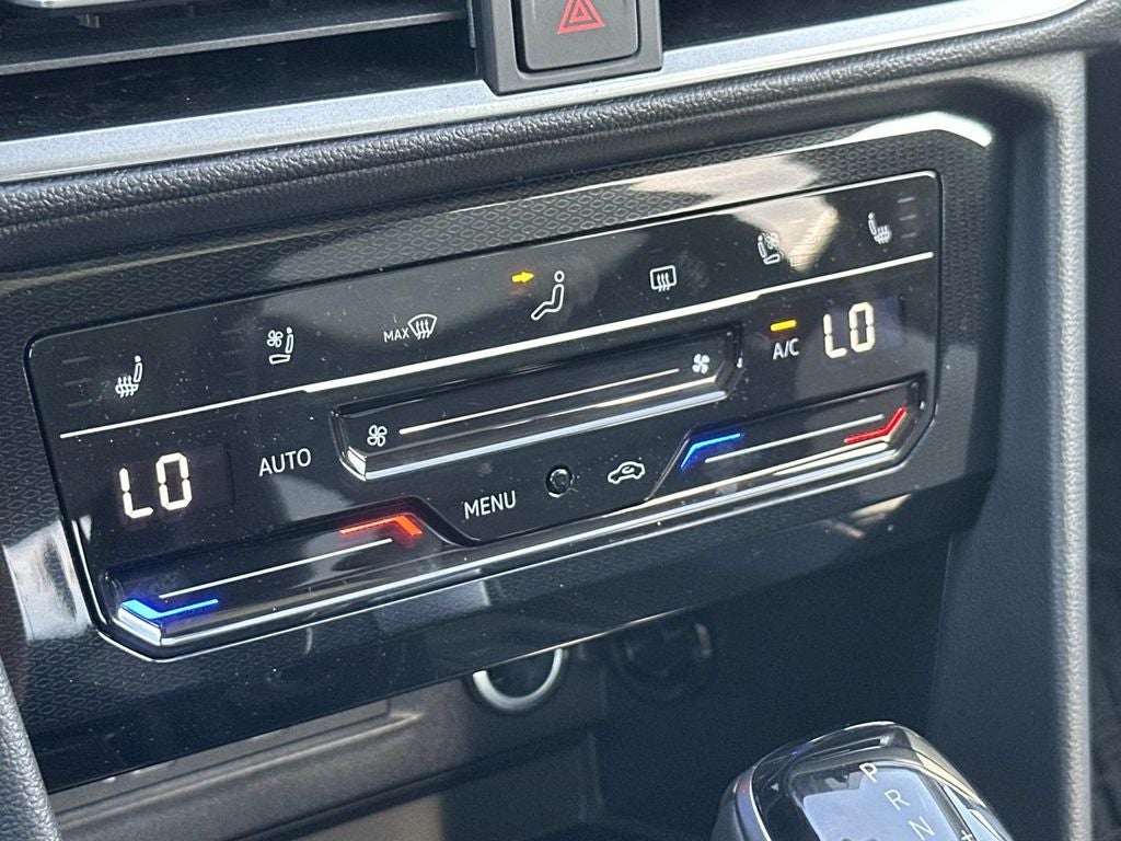 2026 Volkswagen Taos 1.5T SEL