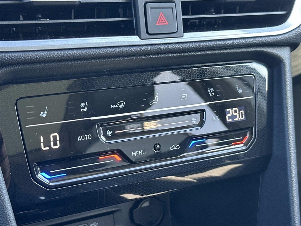 2026 Volkswagen Taos 1.5T SEL