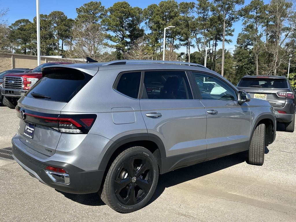 2026 Volkswagen Taos 1.5T SEL