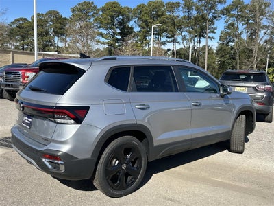 2026 Volkswagen Taos 1.5T SEL