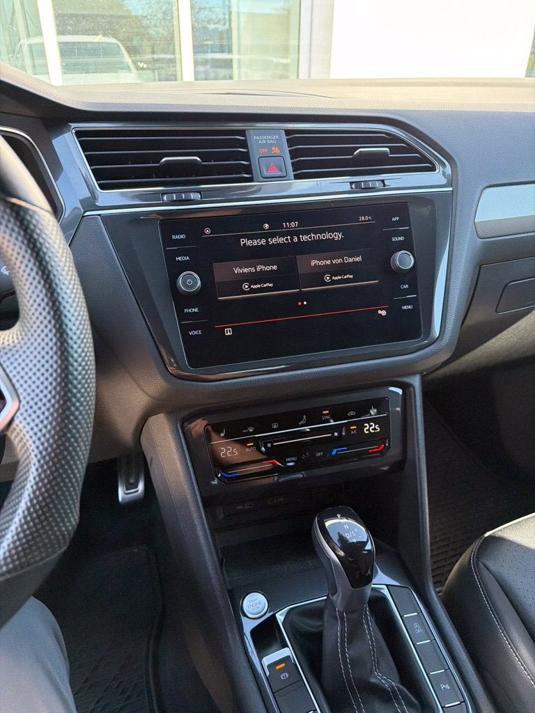 2022 Volkswagen Tiguan 2.0T SE R-Line Black