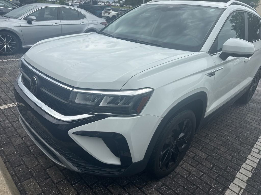 2023 Volkswagen Taos 1.5T SE's photo