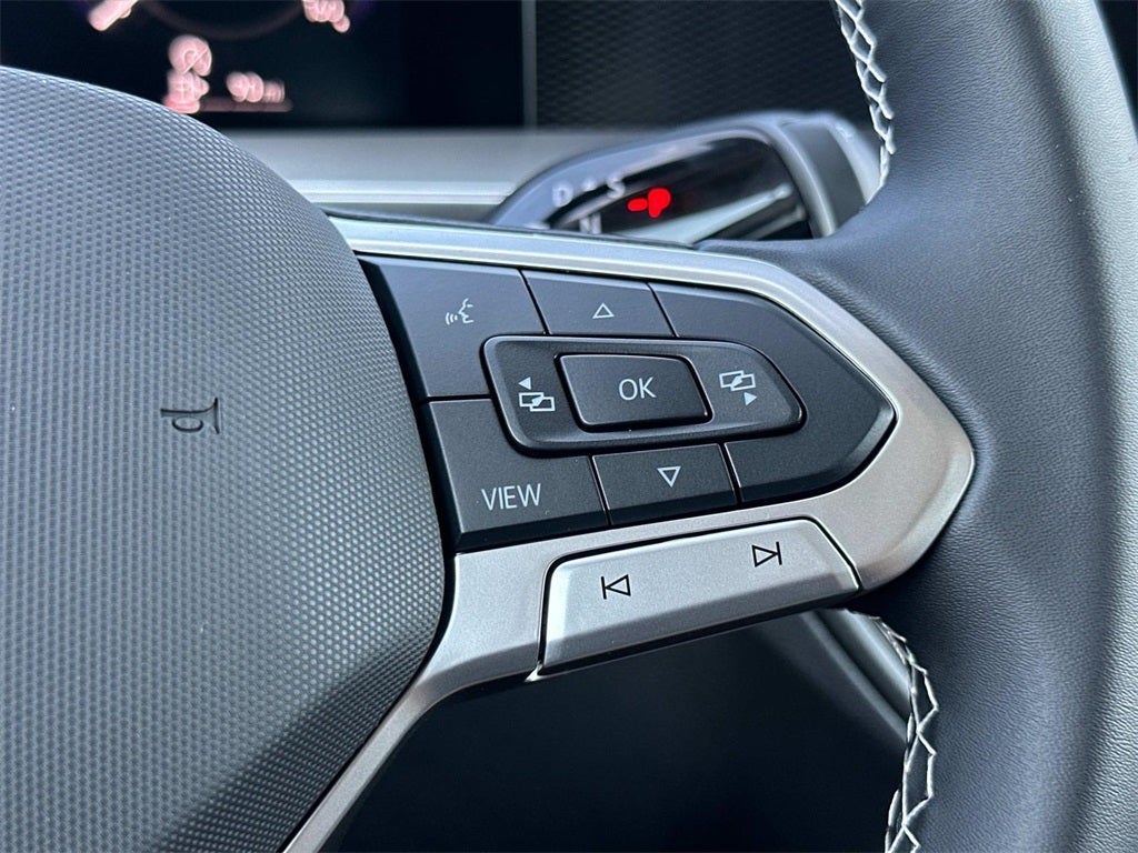 2025 Volkswagen Tiguan 2.0T SE