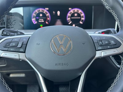 2025 Volkswagen Tiguan 2.0T SE