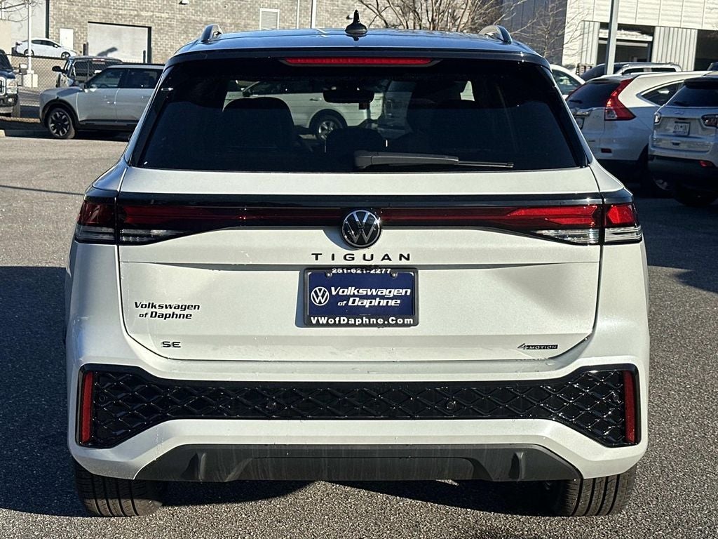 2026 Volkswagen Tiguan 2.0T SE R-Line Black