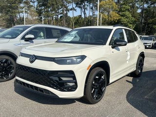 2026 Volkswagen Tiguan SE R-Line FWD