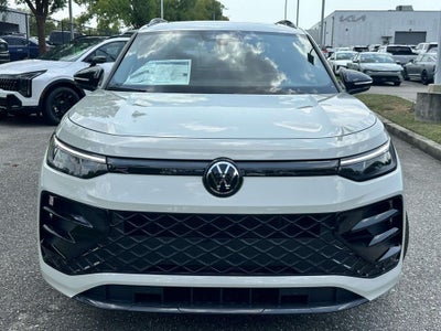 2026 Volkswagen Tiguan 2.0T SE R-Line Black