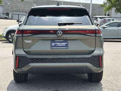 2026 Volkswagen Tiguan 2.0T SE R-Line Black
