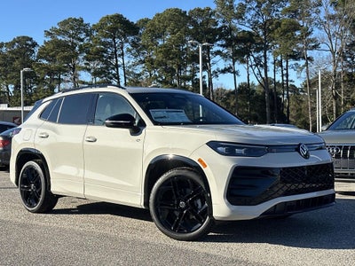 2026 Volkswagen Tiguan 2.0T SE R-Line Black