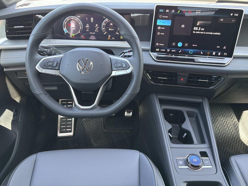 2026 Volkswagen Tiguan 2.0T SE R-Line Black