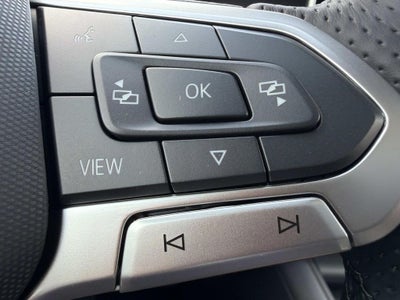 2026 Volkswagen Tiguan 2.0T SE R-Line Black