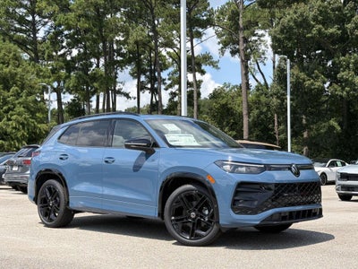 2026 Volkswagen Tiguan 2.0T SE R-Line Black