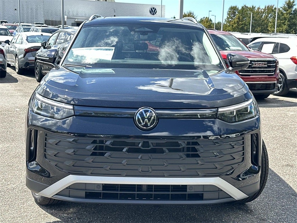 2025 Volkswagen Tiguan 2.0T SE