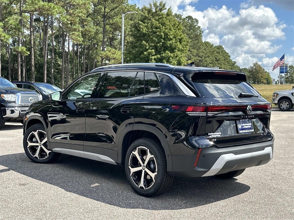 2025 Volkswagen Tiguan 2.0T SE