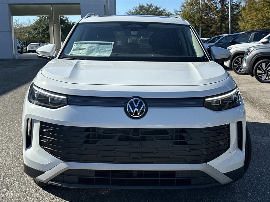 2025 Volkswagen Tiguan 2.0T SE