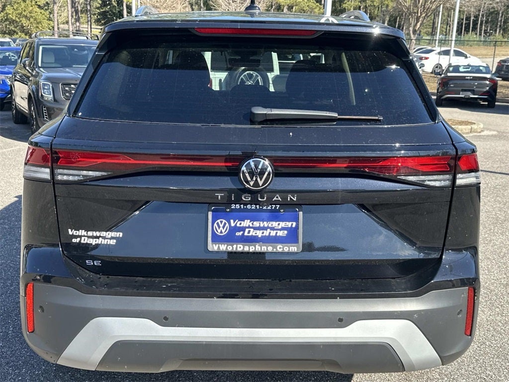 2025 Volkswagen Tiguan 2.0T SE