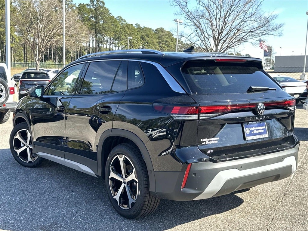 2025 Volkswagen Tiguan 2.0T SE