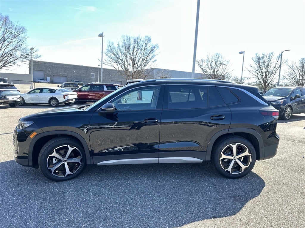 2025 Volkswagen Tiguan 2.0T SE