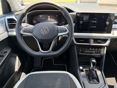 2026 Volkswagen Taos 1.5T SE