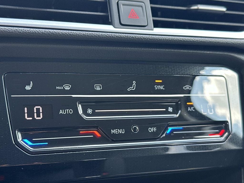 2025 Volkswagen Taos 1.5T SE