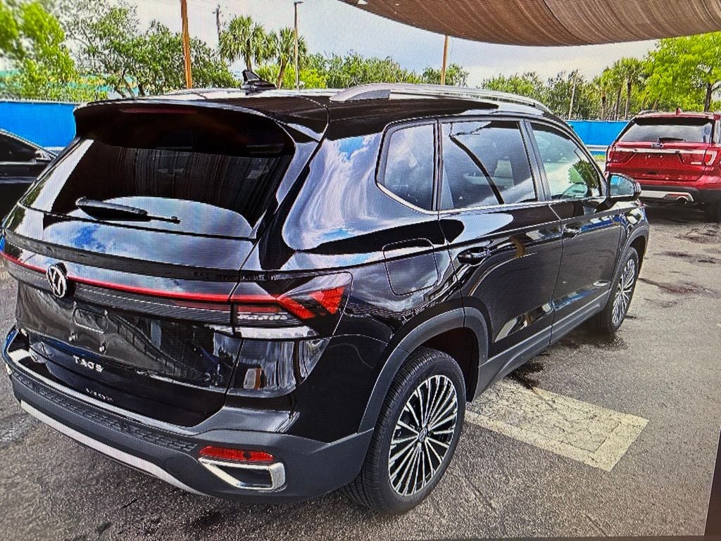 2025 Volkswagen Taos 1.5T SE