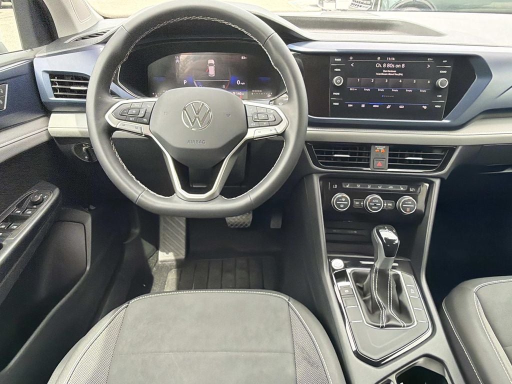 2024 Volkswagen Taos 1.5T SE