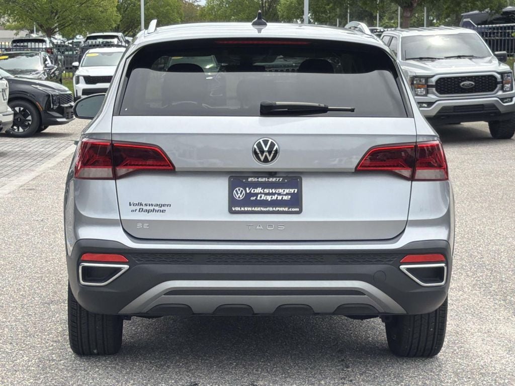 2024 Volkswagen Taos 1.5T SE