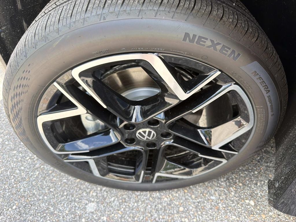 2026 Volkswagen Tiguan 2.0T SEL R-Line