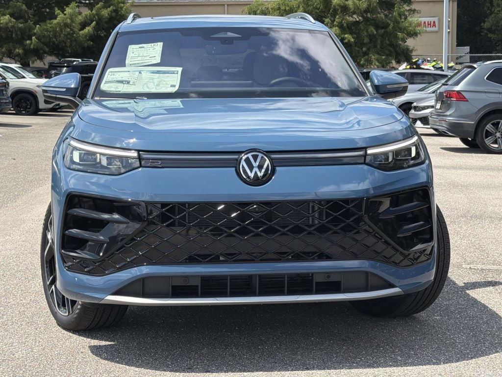 2026 Volkswagen Tiguan 2.0T SEL R-Line