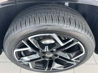 2026 Volkswagen Tiguan 2.0T SEL R-Line Turbo
