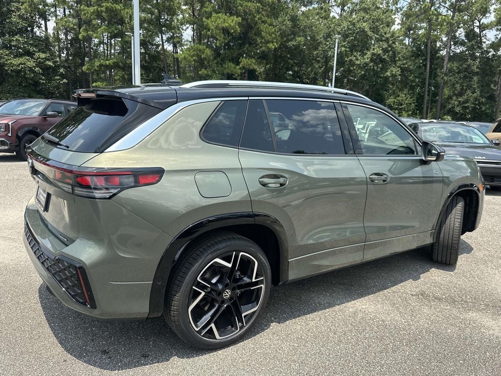 2026 Volkswagen Tiguan 2.0T SEL R-Line Turbo