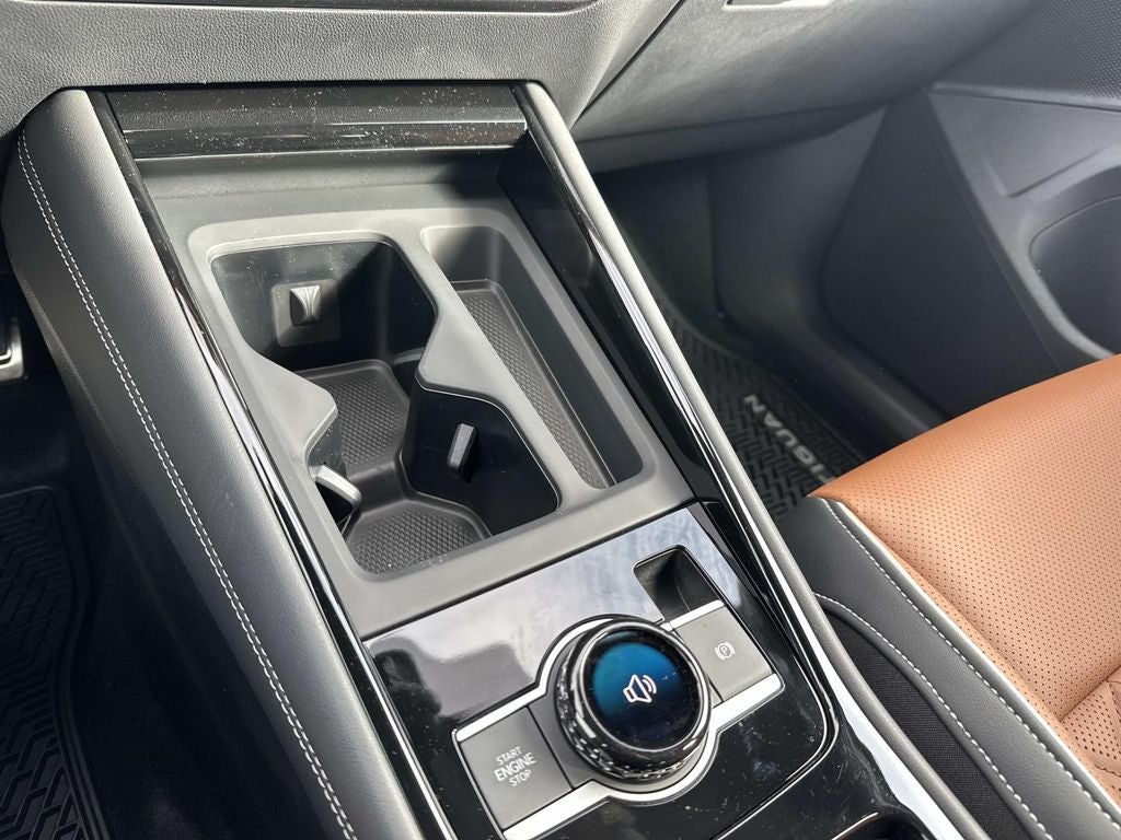 2026 Volkswagen Tiguan 2.0T SEL R-Line