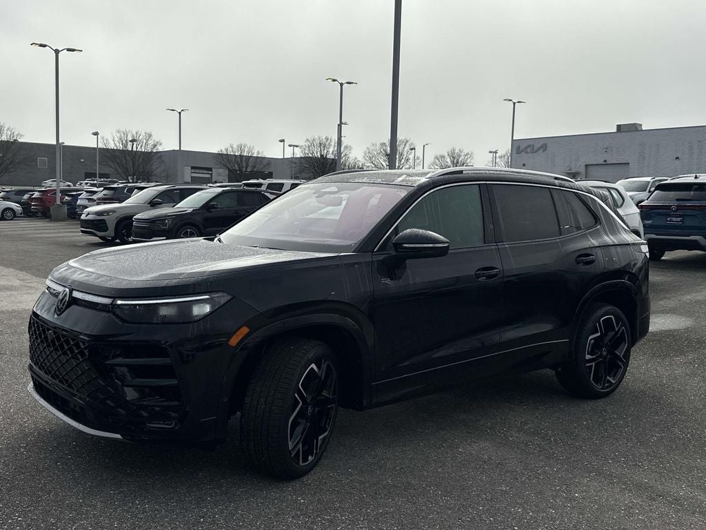 2026 Volkswagen Tiguan 2.0T SEL R-Line